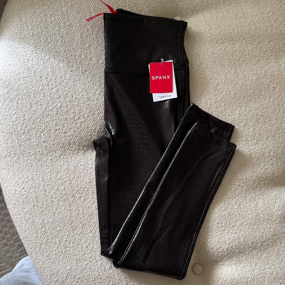 SPANX Black Women's Pants